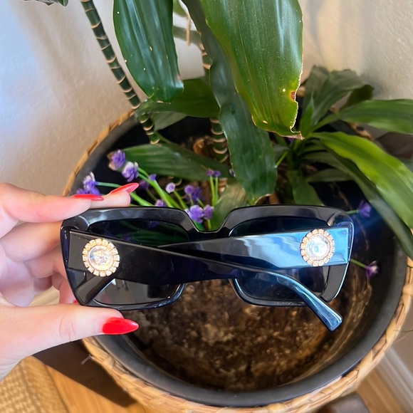 Versace sunglasses black 0VE4384B - Picture 4 of 12